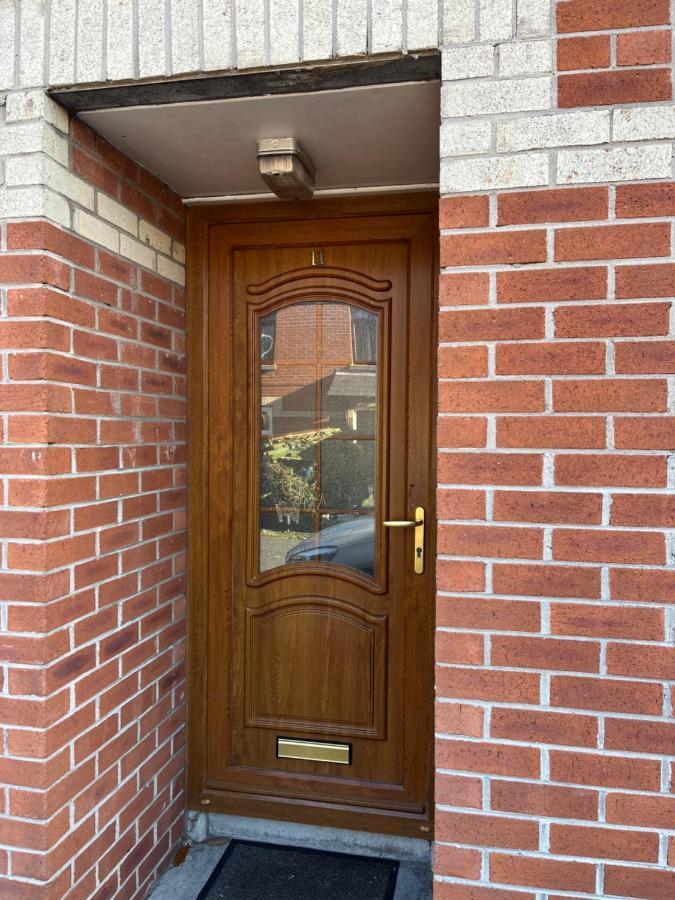 Parkmore Street, Ormeau Road Belfast Extérieur photo